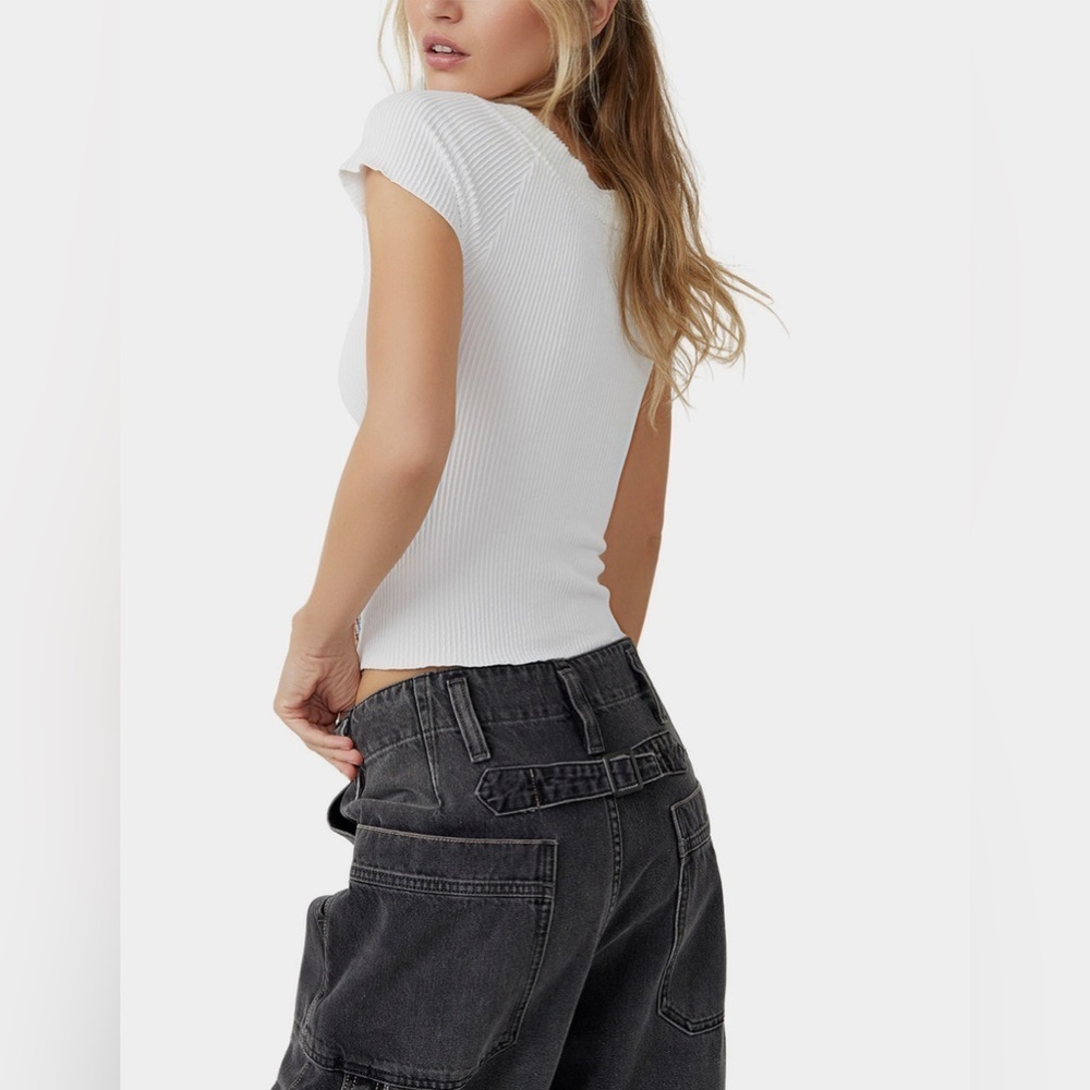 NWT-Free People Seamless Off The Shoulder Ribbed Womens Top in White - Size XS/S - Picture 4 of 4